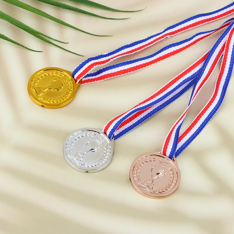 

Золотая Серебряная бронзовая награда Crown, награда, футбольные соревнования, премия, медаль для сувенира, подарок, детские игрушки для спорта на открытом воздухе