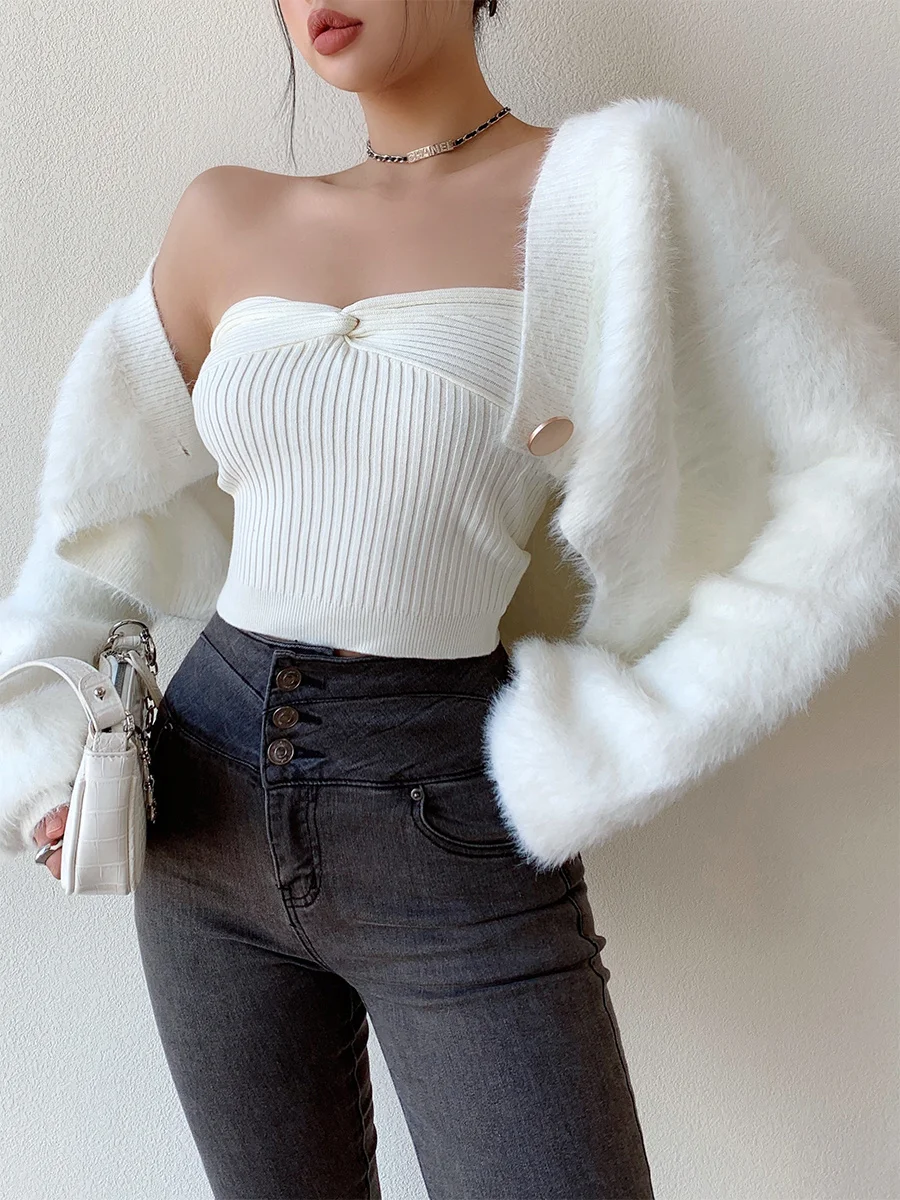autumn and WOMONGAGA winter Korean casual trend deep V-neck loose knitted cardigan sweater high waist short coat female 5XNT
autumn and WOMONGAGA winter Korean casual trend deep V-neck loose knitted cardigan sweater high waist short coat female 5XNT