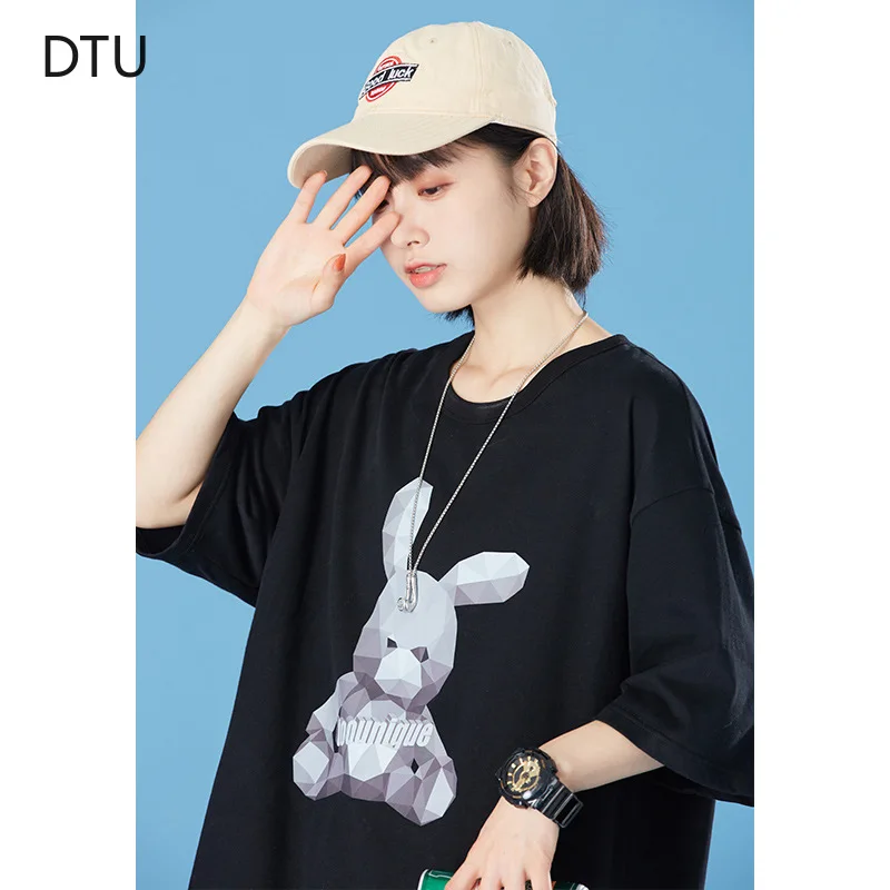 2022 Summer New Ins Three-dimensional Style Printing Short-sleeved Loose Cotton Round Neck T-shirt Women
2022 Summer New Ins Three-dimensional Style Printing Short-sleeved Loose Cotton Round Neck T-shirt Women