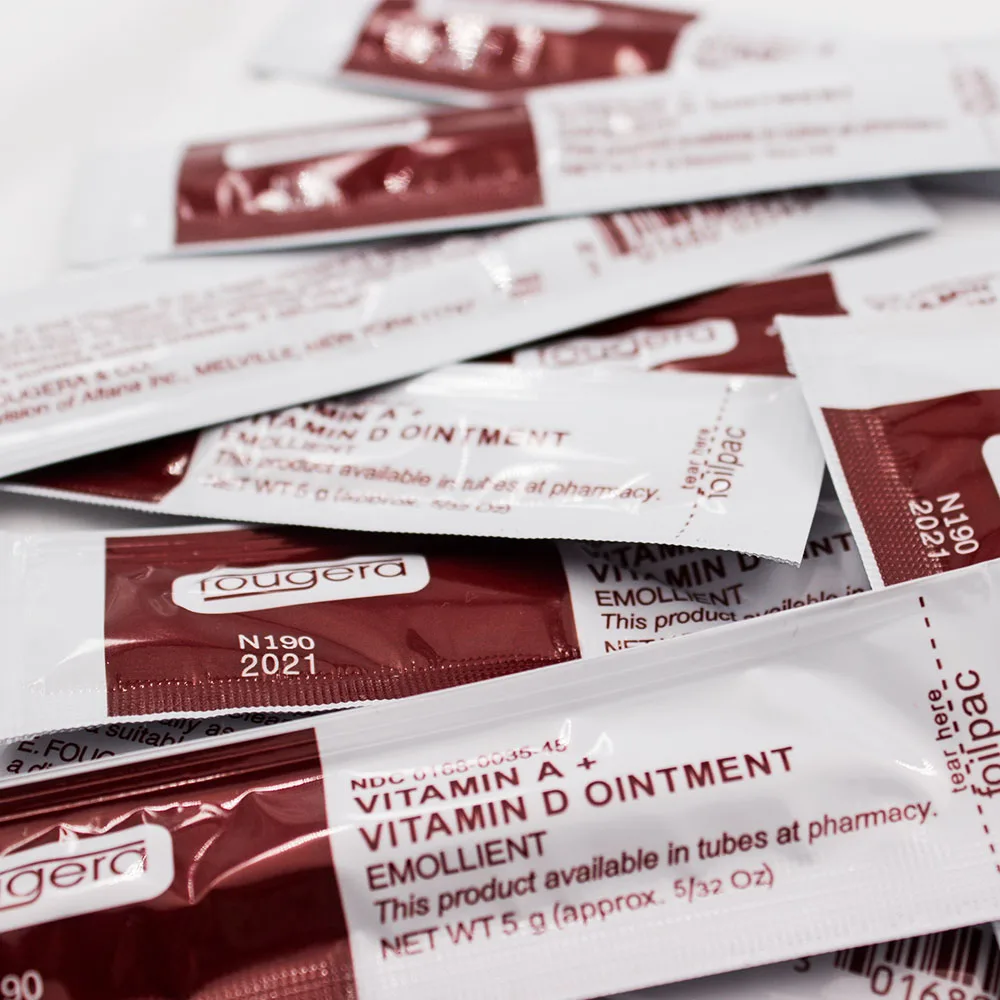 Fougera Vitamin Ointment vaseline Permanent Makeup Tattoo Aftercare Cream Repairing PMU Eyebrow Lip Supplies Dropshipping
Fougera Vitamin Ointment vaseline Permanent Makeup Tattoo Aftercare Cream Repairing PMU Eyebrow Lip Supplies Dropshipping
