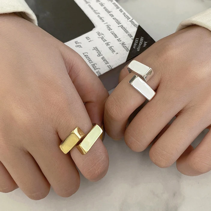 Punk Elegant Irregular Metal Gold Silver Color Unique Special Design Finger Rings For Women Men New Fashion Jewelry 2022
Punk Elegant Irregular Metal Gold Silver Color Unique Special Design Finger Rings For Women Men New Fashion Jewelry 2022