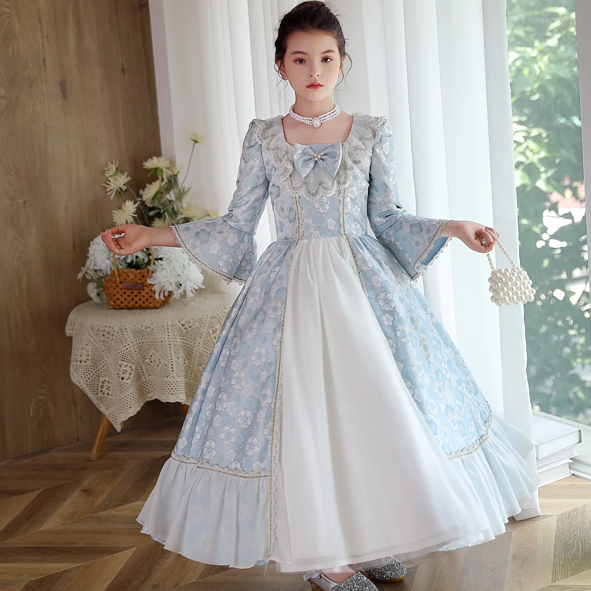 Girls Rococo Court Suit Noble Princess Costume Kids Party Masquerade Drama Fancy Victorian Dress 
Girls Rococo Court Suit Noble Princess Costume Kids Party Masquerade Drama Fancy Victorian Dress