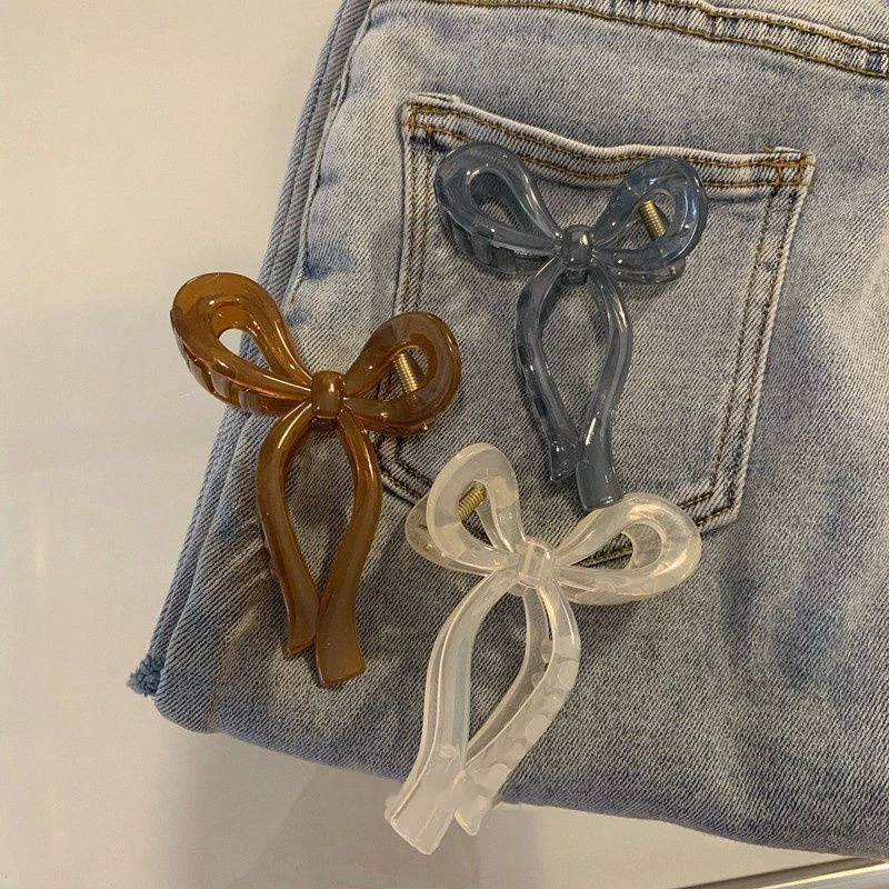 2023 головной убор с бабочкой и задней головкой Милый темпераментный элегантный головной убор с зажимом в виде акулы аксессуары для волос красивые аксессуары для волос 
2023 головной убор с бабочкой и задней головкой Милый темпераментный элегантный головной убор с зажимом в виде акулы аксессуары для волос красивые аксессуары для волос