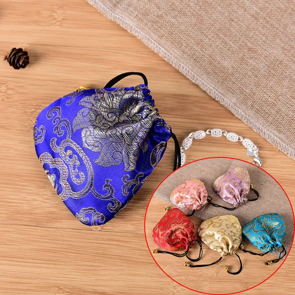 10PCS Jewelry Display Mini Coin Purses Drawstring Bags Chinese Silk Embroidery Packaging bags Women Jewelry Storage Bag Random
10PCS Jewelry Display Mini Coin Purses Drawstring Bags Chinese Silk Embroidery Packaging bags Women Jewelry Storage Bag Random