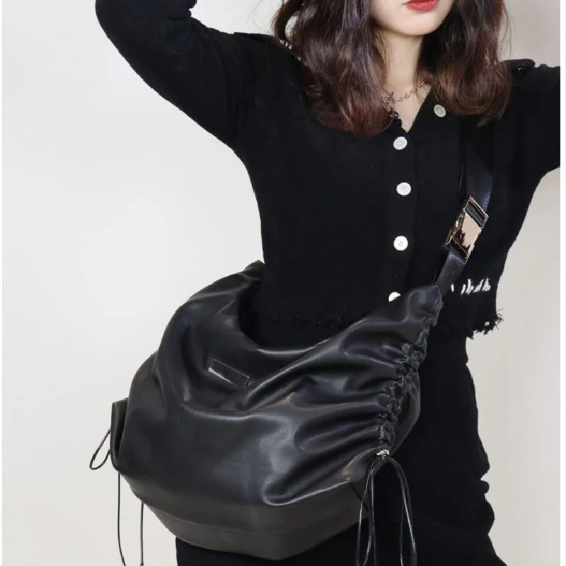 Large Black Women's Shoulder Bags Big Size Casual Tote Bag Quality Pu Leather Hobos Crossbody Bag Female Travel Shopper Handbag
Large Black Women's Shoulder Bags Big Size Casual Tote Bag Quality Pu Leather Hobos Crossbody Bag Female Travel Shopper Handbag