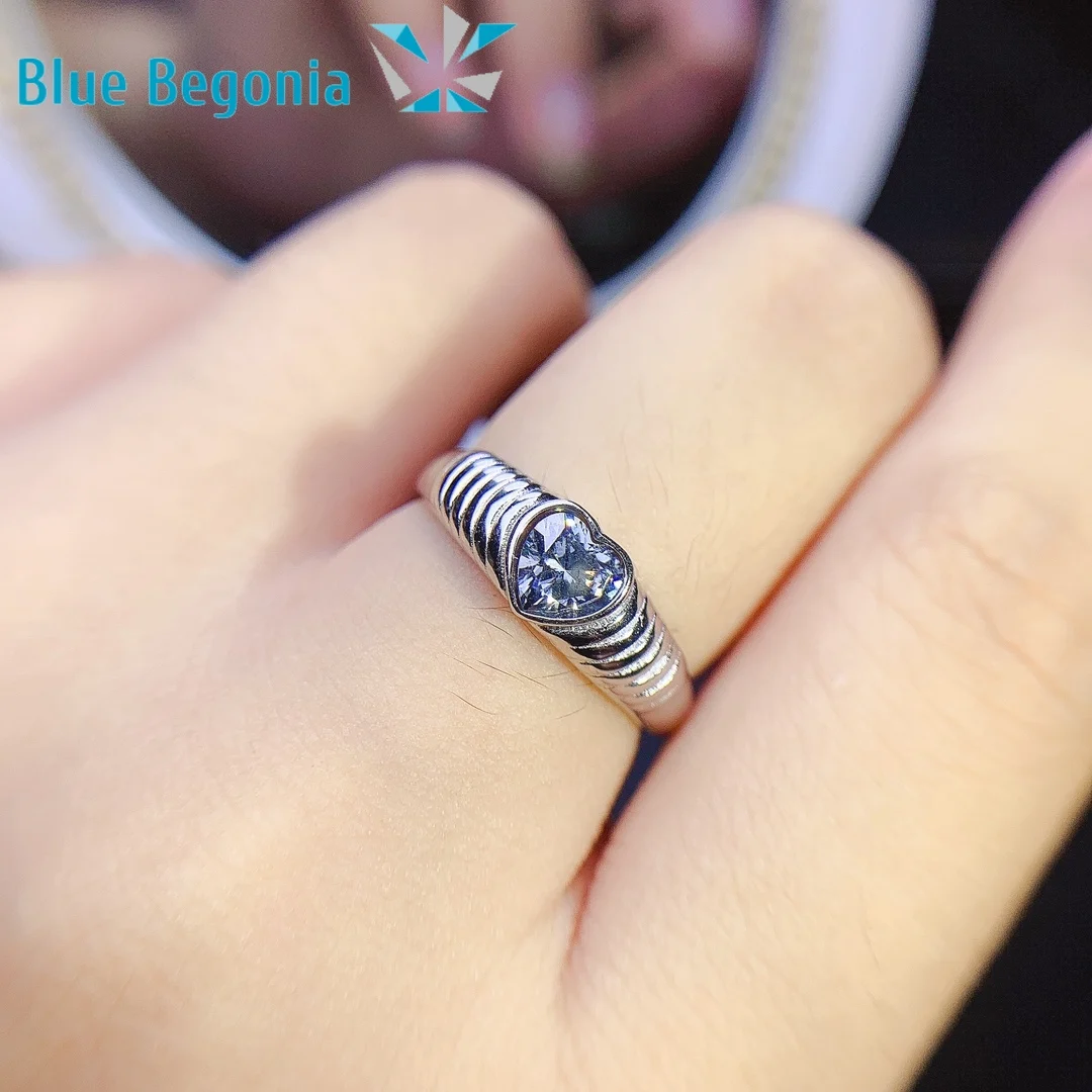 Heart-shaped 5mm Moissanite Ring Real 925 Sterling Silver Fine Jewelry for Women Birthday Party Gift VVS1 Lab Diamond
Heart-shaped 5mm Moissanite Ring Real 925 Sterling Silver Fine Jewelry for Women Birthday Party Gift VVS1 Lab Diamond