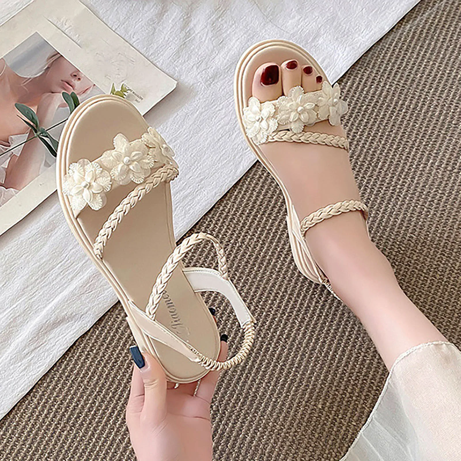 Fashion Flower Sandals 2023 Summer New Open Toe Flat Bottom Bohemia Style Beach Holiday Fairy Shoes Women Comfy Dressy Sandals
Fashion Flower Sandals 2023 Summer New Open Toe Flat Bottom Bohemia Style Beach Holiday Fairy Shoes Women Comfy Dressy Sandals