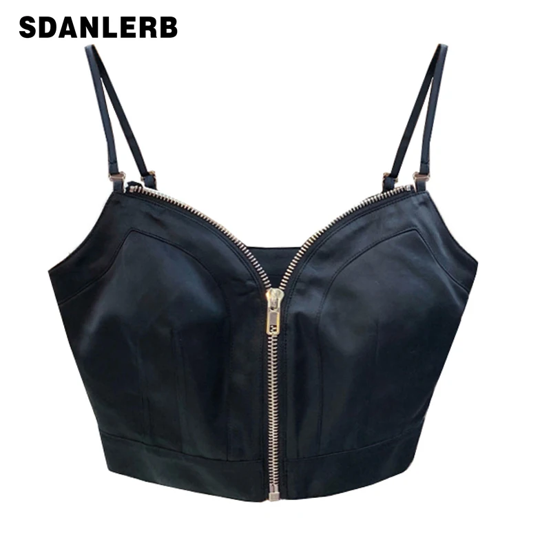 2022 Spring and Summer New Women's Sexy V-neck Zipper Black Crop Tops Solid Color Hot Girl Spaghetti-Strap Camisole Sling
2022 Spring and Summer New Women's Sexy V-neck Zipper Black Crop Tops Solid Color Hot Girl Spaghetti-Strap Camisole Sling
