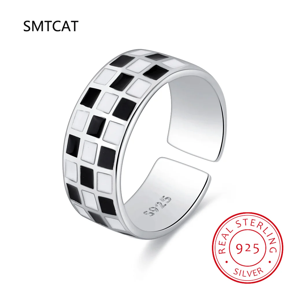 S925 Stamp Silver New Women's Fine Jewelry High Quality Checkerboard Simple Black and White Plaid Open Ring Anillos De Prata
S925 Stamp Silver New Women's Fine Jewelry High Quality Checkerboard Simple Black and White Plaid Open Ring Anillos De Prata