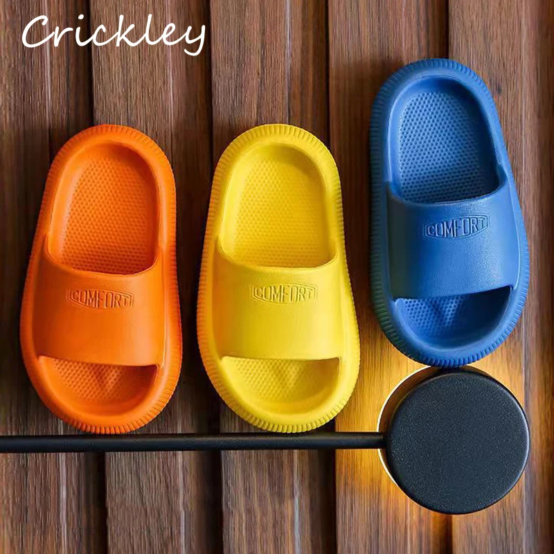 Fashion Solid Kids Summer Slippers PVC Soft Floor Shoes For Boys Girls Waterproof Non Slip Outdoor Beach Children Slippers 
Fashion Solid Kids Summer Slippers PVC Soft Floor Shoes For Boys Girls Waterproof Non Slip Outdoor Beach Children Slippers