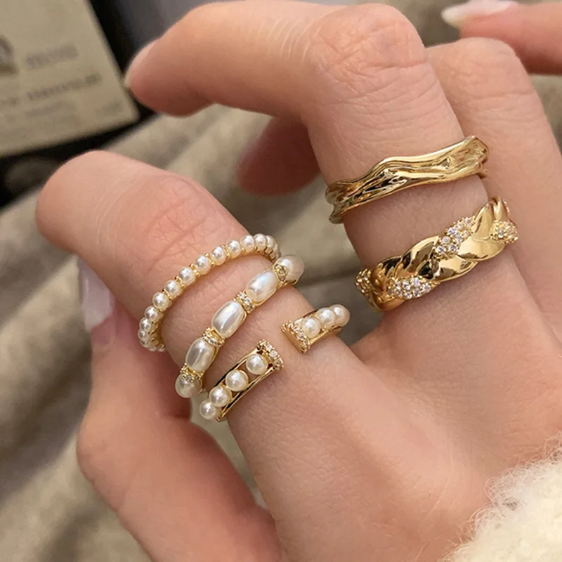 

Южнокорейские стильные винтажные жемчужные бусины, милые изысканные индивидуальные кольца на палец для женщин, женские шармы, модные ювелирные изделия в подарок