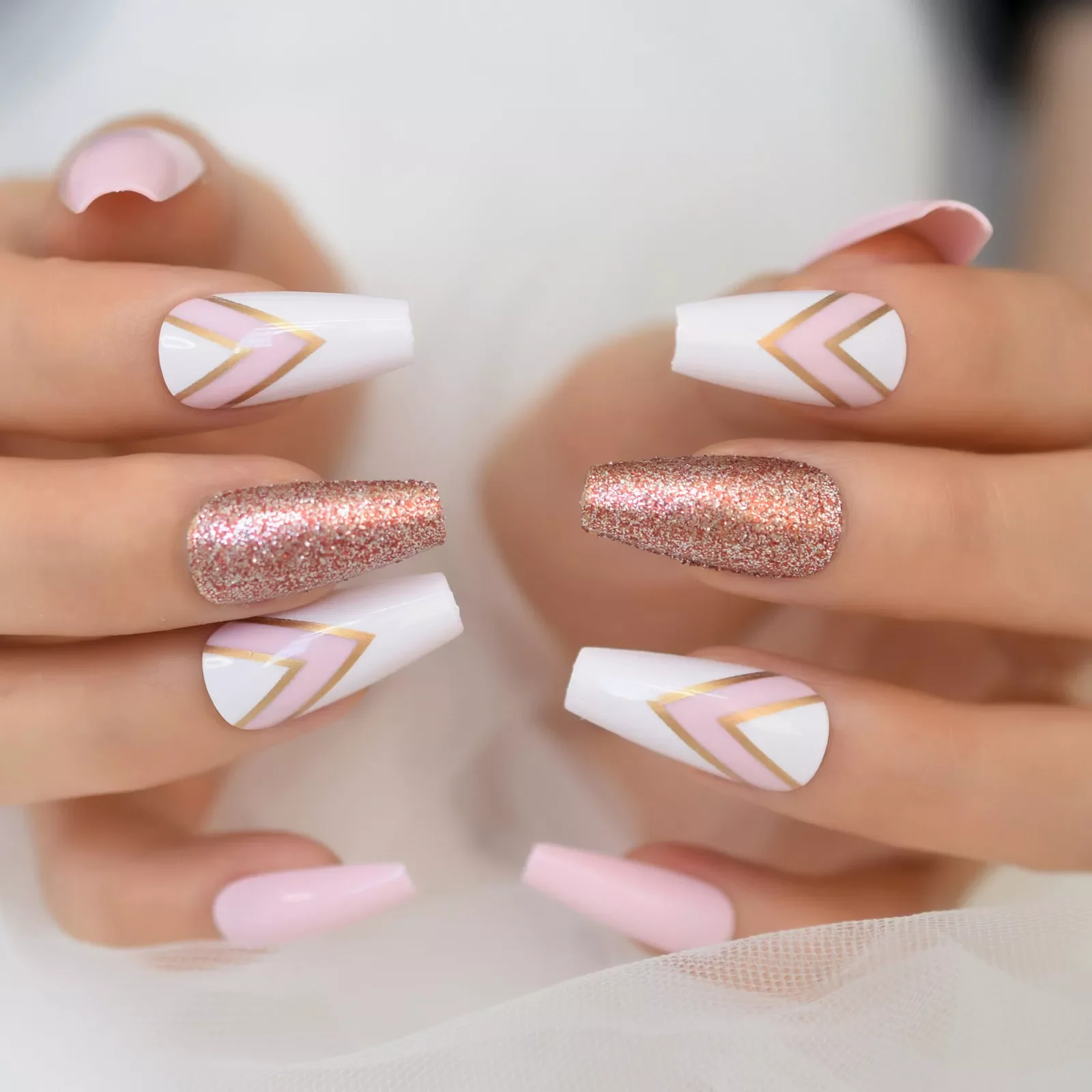 Coffin Press On Nails With Design Pink Double V Pattern Glitter Fake Nails Long Acrylic False Nails Kit Ballerina Tips
Coffin Press On Nails With Design Pink Double V Pattern Glitter Fake Nails Long Acrylic False Nails Kit Ballerina Tips