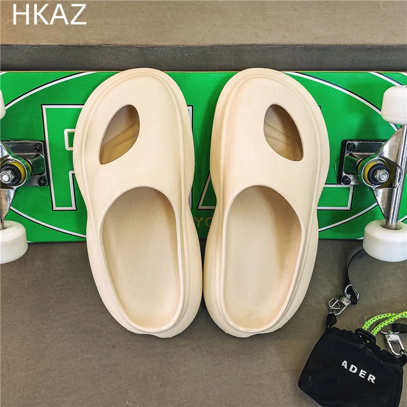 Slippers for Women Fashion Indoor Breathable Beach Flats Roma Women Jelly Slippers Casual Outdoor Korean Hole Shoes New Summer
Slippers for Women Fashion Indoor Breathable Beach Flats Roma Women Jelly Slippers Casual Outdoor Korean Hole Shoes New Summer