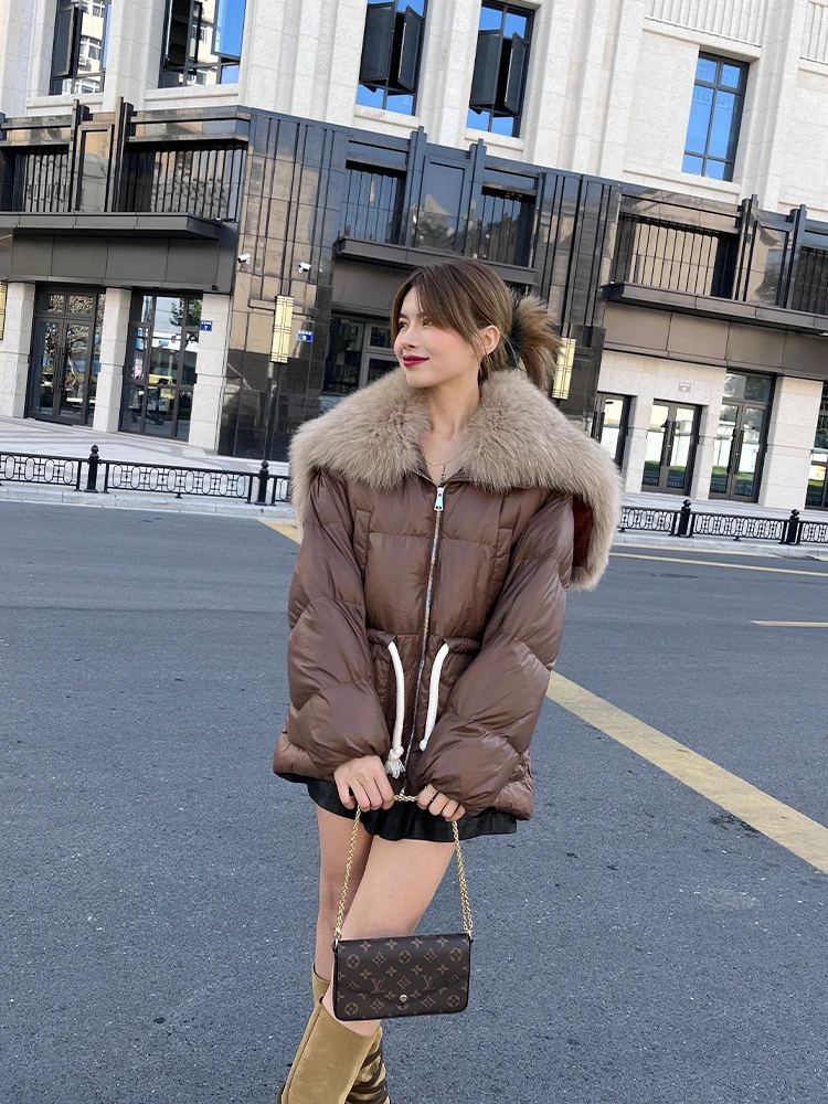 Winter Women Large Real Fox Fur Collar 90% White Duck Down Jacket with Big real fox fur coats outerwear
Winter Women Large Real Fox Fur Collar 90% White Duck Down Jacket with Big real fox fur coats outerwear