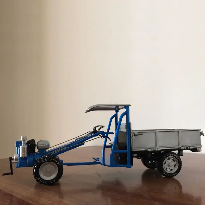 Car Model 1:16 Scale Alloy Construction Engineering Vehicle Crawlers Truck Farming Tractor Model Toys for Boys Car Collection
Car Model 1:16 Scale Alloy Construction Engineering Vehicle Crawlers Truck Farming Tractor Model Toys for Boys Car Collection