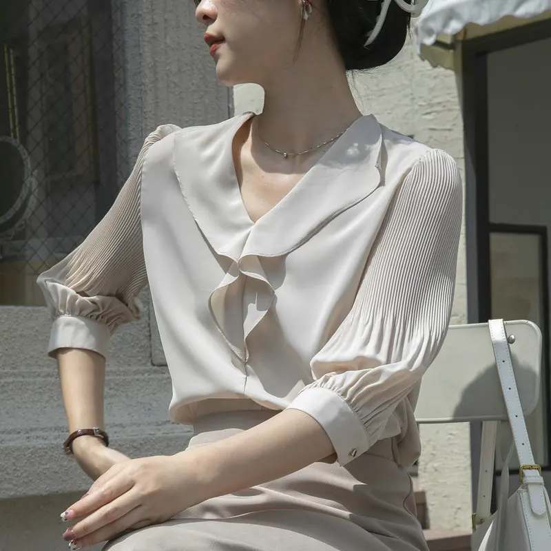 Gentle Ruffle neckline Chiffon Top Women's summer 2022 new crimped medium sleeve design shirt 702d, 418-7
Gentle Ruffle neckline Chiffon Top Women's summer 2022 new crimped medium sleeve design shirt 702d, 418-7