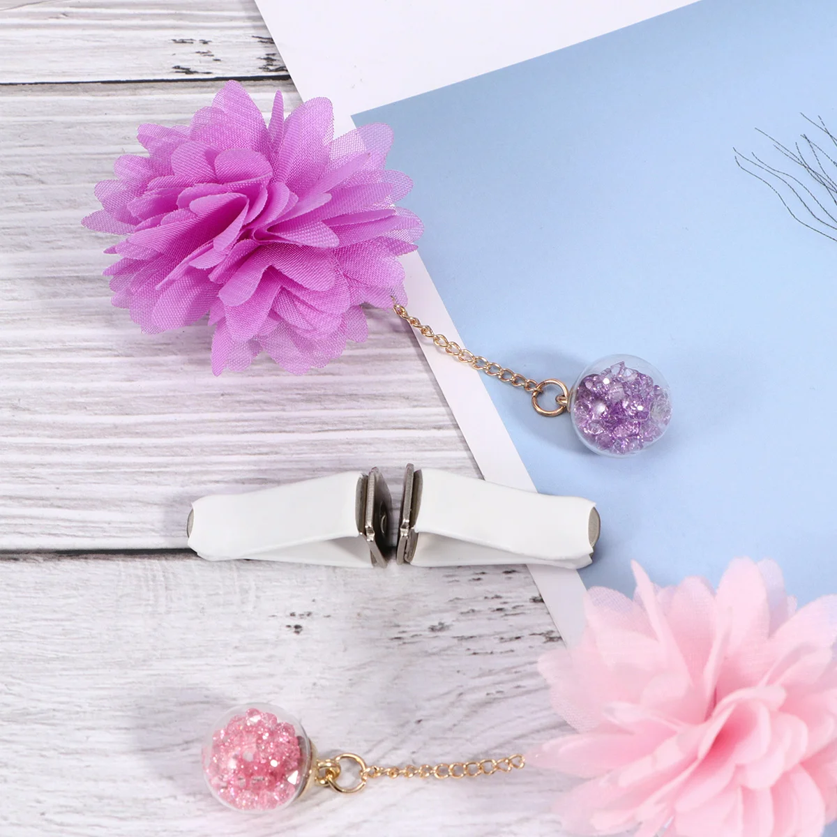 Clip Vent Air Car Freshener Clips Diffuser Outlet Aroma Conditioner Purifier Aromatherapy Vehicle Auto Holderfragrance
Clip Vent Air Car Freshener Clips Diffuser Outlet Aroma Conditioner Purifier Aromatherapy Vehicle Auto Holderfragrance