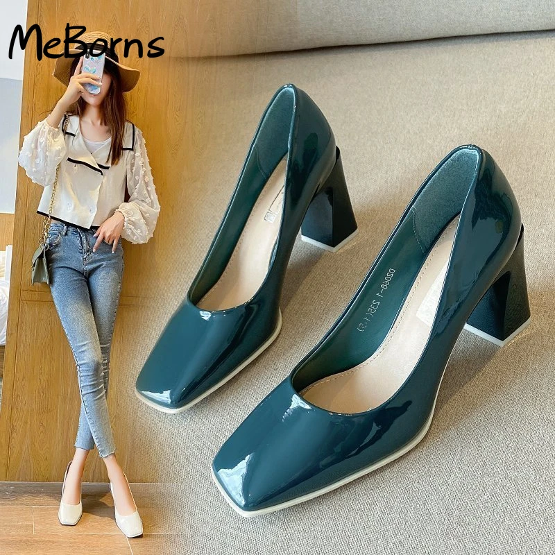 Square Toe Thick Heel 2022 Spring and Autumn New Patent Leather 8CM Sweet and Elegant Casual Blue Sandals Ladies High Heels
Square Toe Thick Heel 2022 Spring and Autumn New Patent Leather 8CM Sweet and Elegant Casual Blue Sandals Ladies High Heels
