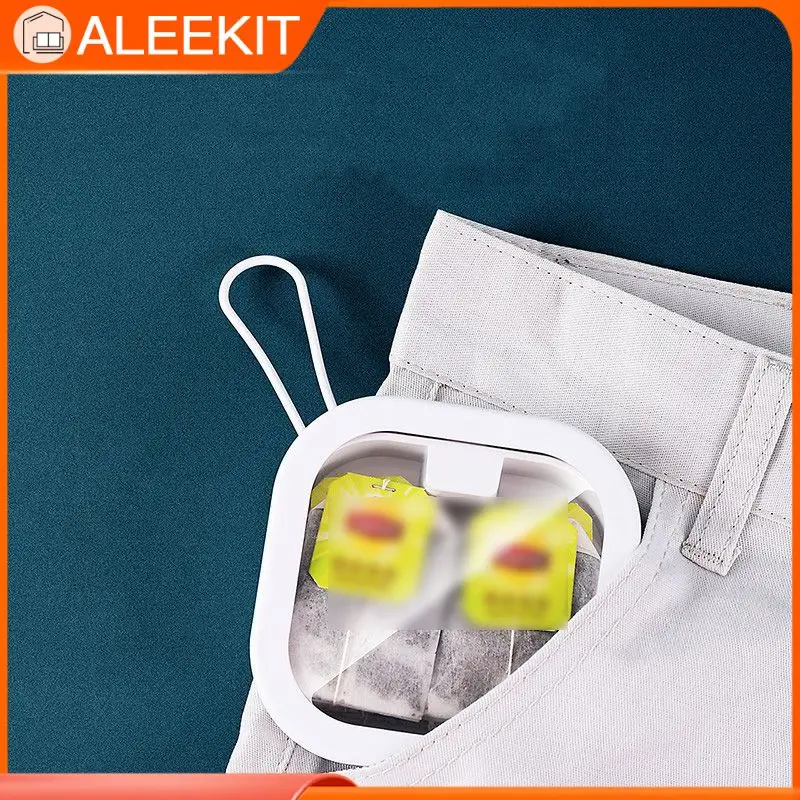 Push Switch Cotton Swab Hairpin Storage Box Portable Sundries Sorting Organizer Small Objects Storage Box With Handle
Push Switch Cotton Swab Hairpin Storage Box Portable Sundries Sorting Organizer Small Objects Storage Box With Handle