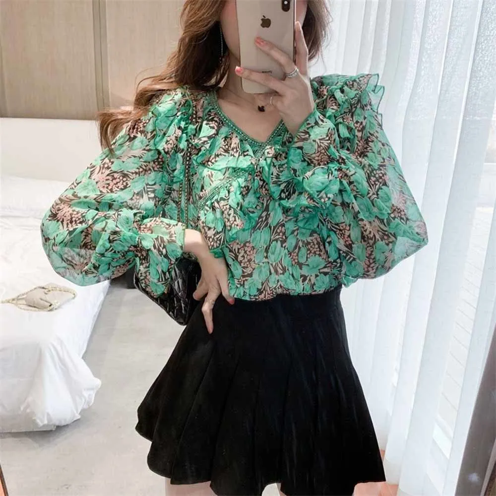 Casual Ruffle Women Blouse Shirt Flare Sleeve Flower Print Female Crop Tops Blouse Girlish Style Chiffon Ladies Blouse
Casual Ruffle Women Blouse Shirt Flare Sleeve Flower Print Female Crop Tops Blouse Girlish Style Chiffon Ladies Blouse