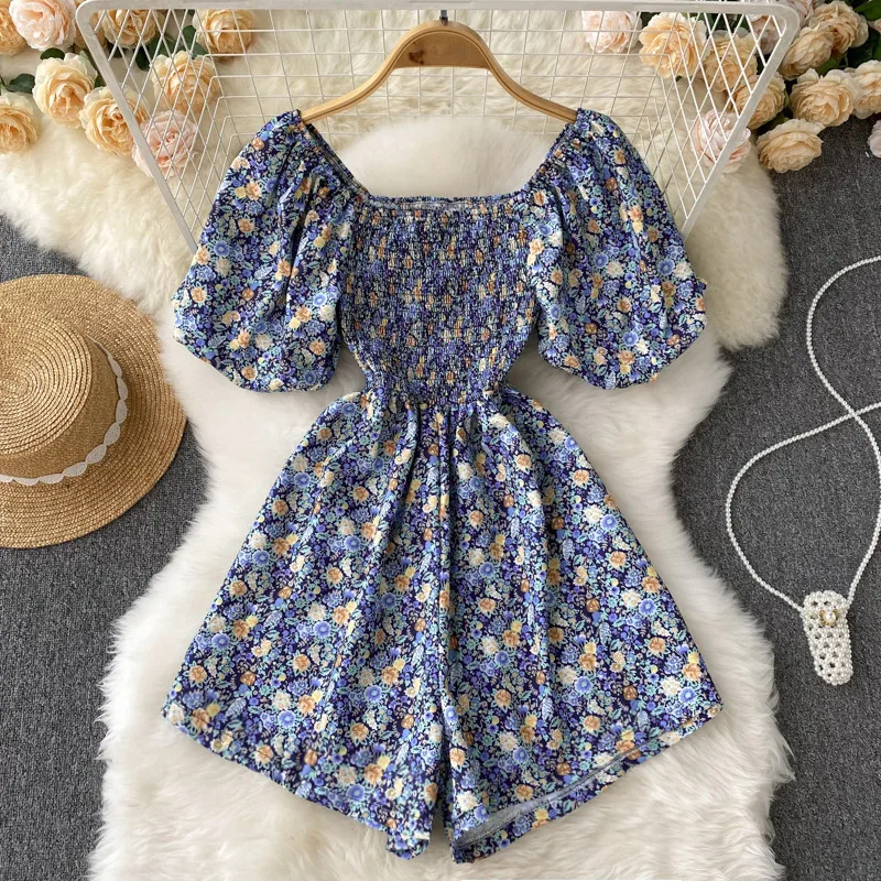 Sweet first love floral Jumpsuit women's summer 2022 new slim square neck Puff sleeve wide leg shorts
Sweet first love floral Jumpsuit women's summer 2022 new slim square neck Puff sleeve wide leg shorts