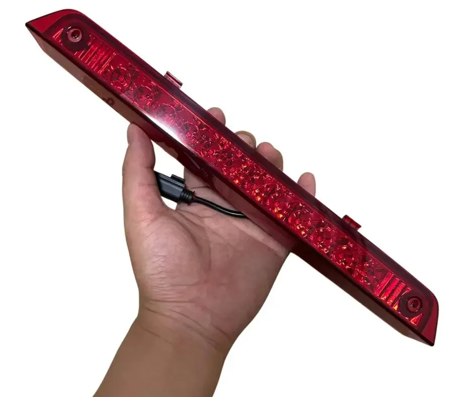 Для автомобиля Opel Antara оригинальный третий стоп-сигнал с высоким креплением стоп-сигнал светодиодный задний фонарь OEM: 95263626
Для автомобиля Opel Antara оригинальный третий стоп-сигнал с высоким креплением стоп-сигнал светодиодный задний фонарь OEM: 95263626