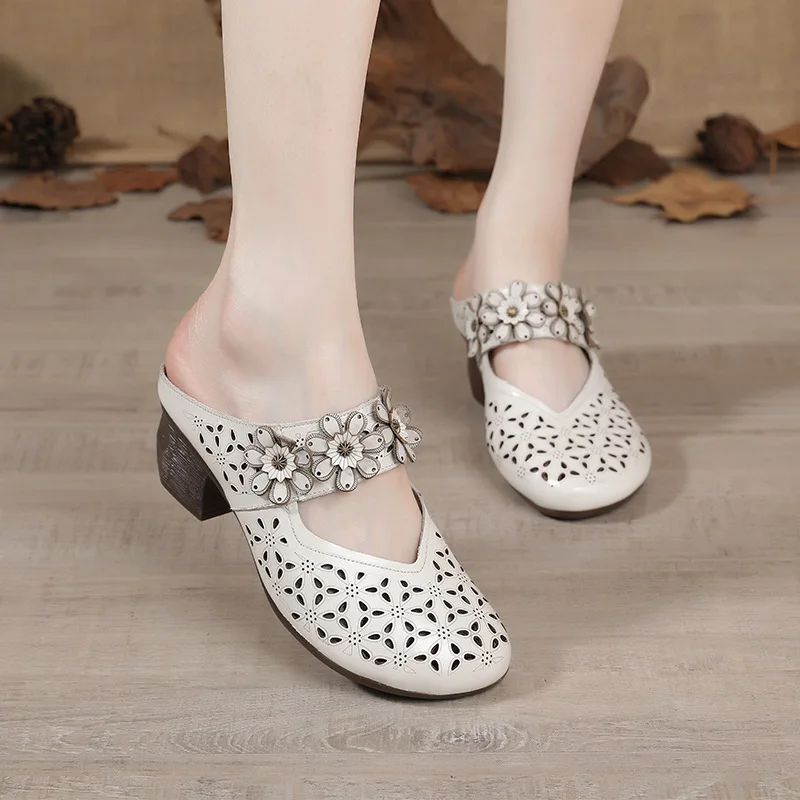 Med Shoes Ladies' Slippers Cover Toe Fretwork Heels Square heel Summer Block PU TPR Slides Basic Fabric Ethnic Retro Scandals
Med Shoes Ladies' Slippers Cover Toe Fretwork Heels Square heel Summer Block PU TPR Slides Basic Fabric Ethnic Retro Scandals