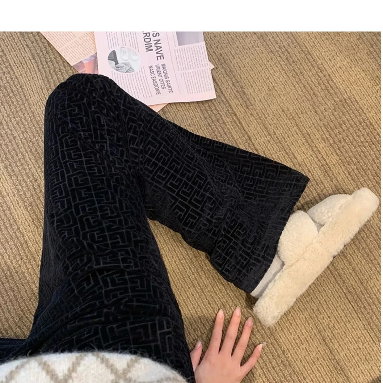 Waterfall Tulle Wide Leg Casual Pants Women 2022 New Spring Autumn Vintage Black Velvet Aesthetic Design High Waist Trousers
Waterfall Tulle Wide Leg Casual Pants Women 2022 New Spring Autumn Vintage Black Velvet Aesthetic Design High Waist Trousers
