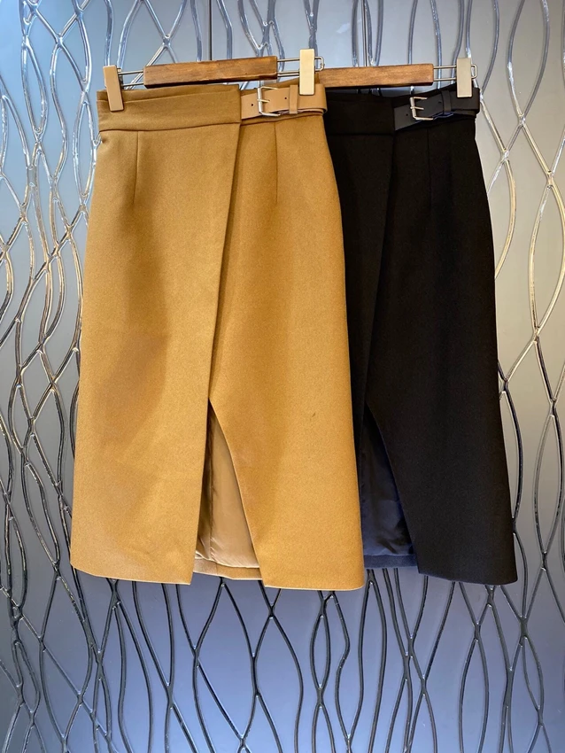2022 new women fashion sexy belt buckle hem split fork hip slim women long skirt skirt 1021
2022 new women fashion sexy belt buckle hem split fork hip slim women long skirt skirt 1021