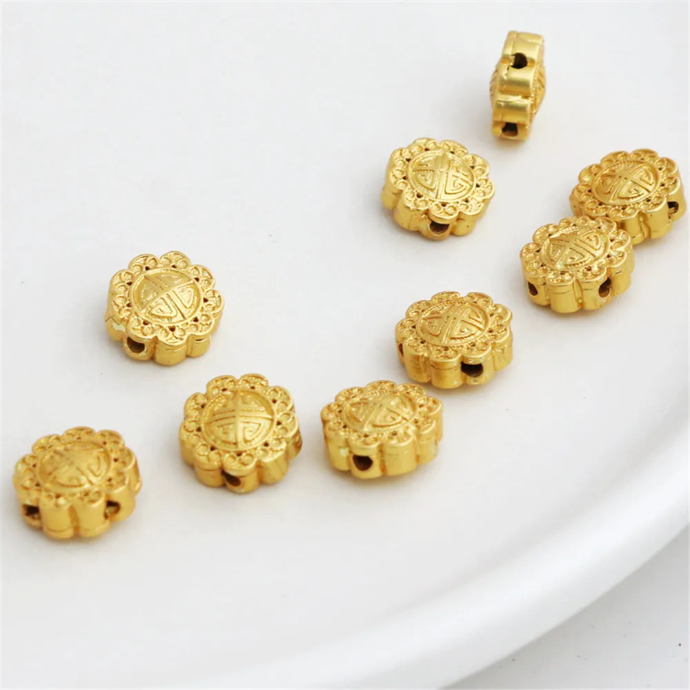 18K gold package, color preserving, matte gold double-sided sunflower cross hole 10mm flat beads DIY jewelry loose beads
18K gold package, color preserving, matte gold double-sided sunflower cross hole 10mm flat beads DIY jewelry loose beads