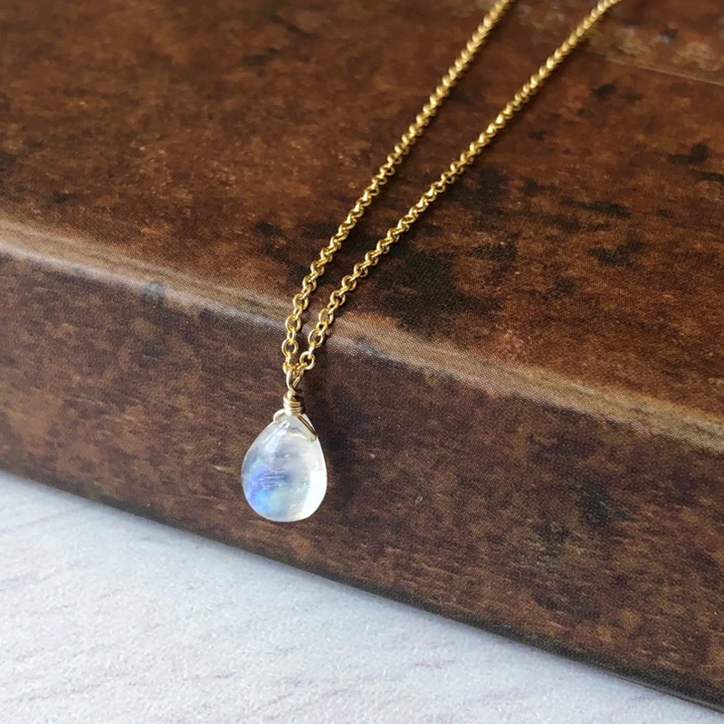 

Natural Rainbow Moonstone Necklace Waterdrop Teardrop Pendant Choker Birthstone Layered Summer Jewelry Fashion Gift Trend