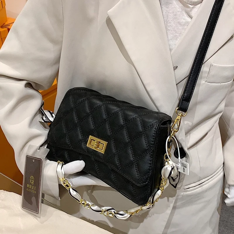 2022New Women's Bag Fashion Shoulder Bag Fashion All-match Simple Messenger Bag High-quality Ladies Light Luxury Small SquareBag
2022New Women's Bag Fashion Shoulder Bag Fashion All-match Simple Messenger Bag High-quality Ladies Light Luxury Small SquareBag