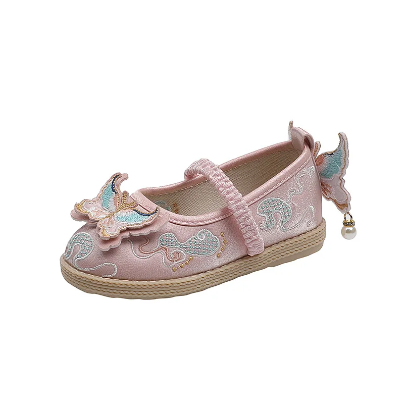 Girls' hanfu embroidered shoes Children's cloth shoes Dance shoes Spring and autumn satin handmade cloth shoes Girls' shoes
Girls' hanfu embroidered shoes Children's cloth shoes Dance shoes Spring and autumn satin handmade cloth shoes Girls' shoes