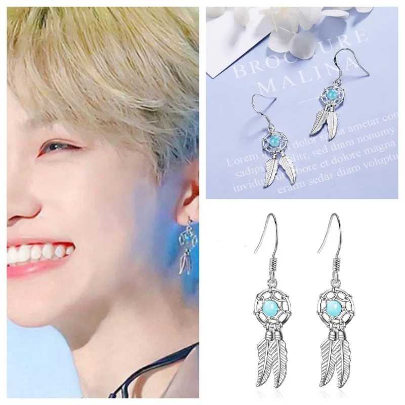 2023 Korean Wave Stray Kids Felix Dream Catcher Feather Earrings Fashion Trend Women's Jewelry Travel Accessories Couple Gift
2023 Korean Wave Stray Kids Felix Dream Catcher Feather Earrings Fashion Trend Women's Jewelry Travel Accessories Couple Gift