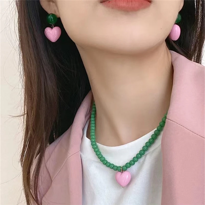 Korean Fashion Women Necklace Choker Pearl Necklace Statement Ladies Collares Pink Heart Alloy Jewelry On The Neck Pendant Gifts
Korean Fashion Women Necklace Choker Pearl Necklace Statement Ladies Collares Pink Heart Alloy Jewelry On The Neck Pendant Gifts