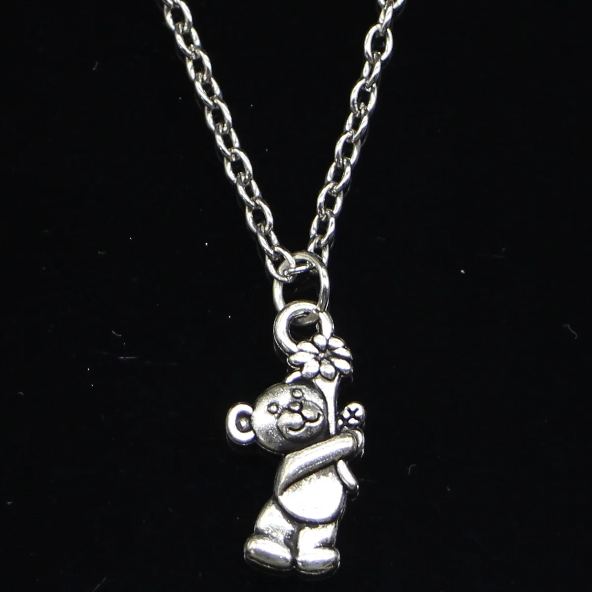 20pcs New Fashion Necklace 19x9mm Bear Flowers Pendants Short Long Women Men Colar Gift Jewelry Choker
20pcs New Fashion Necklace 19x9mm Bear Flowers Pendants Short Long Women Men Colar Gift Jewelry Choker