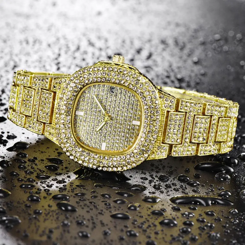 

Quartz Unisex Watch Adjustable Fashion Wrist Watch Round Dial Analog Rhinestone Inlaid Wrist Watch