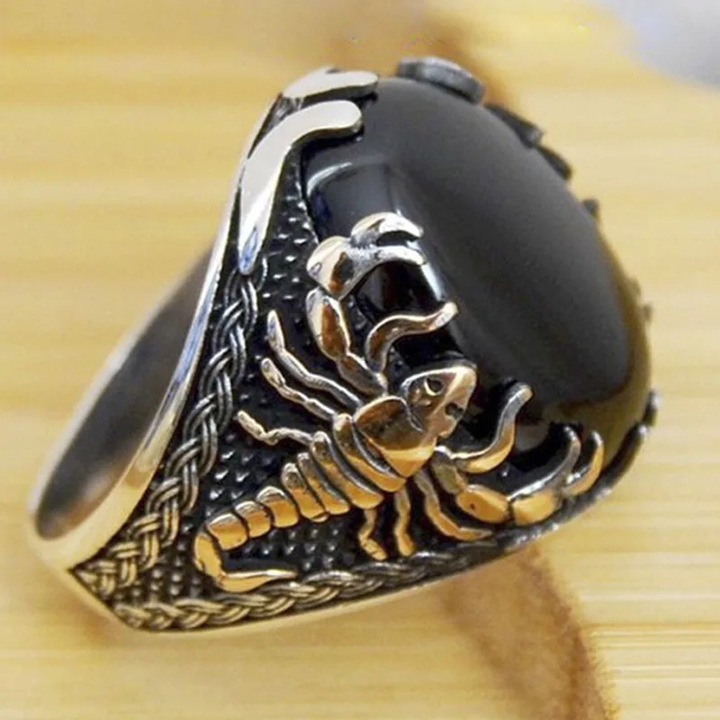 Punkboy Vintage Scorpion Men's Ring Ancient Silver Color Golden Animal Inlaid Crystal Male Ring Jewelry Accessories
Punkboy Vintage Scorpion Men's Ring Ancient Silver Color Golden Animal Inlaid Crystal Male Ring Jewelry Accessories