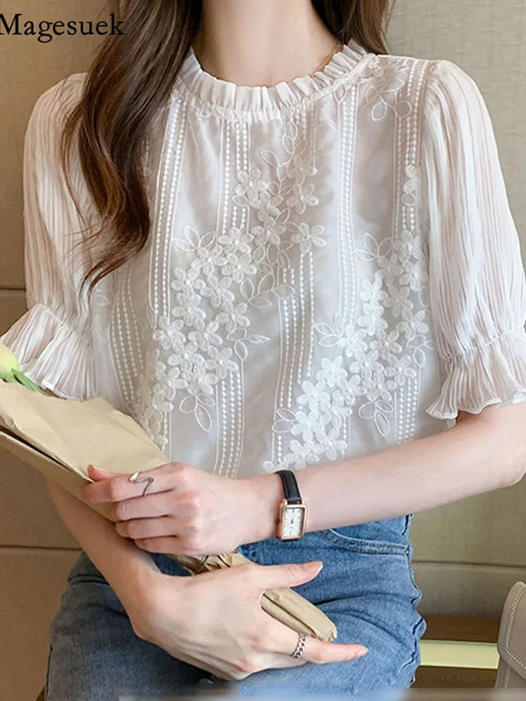 Spring Long Sleeve Lace Chiffon Blouse French Ruffle Elegant Women Shirts Lace Crochet Stand Collar 2022 Loose Top Female 18305
Spring Long Sleeve Lace Chiffon Blouse French Ruffle Elegant Women Shirts Lace Crochet Stand Collar 2022 Loose Top Female 18305