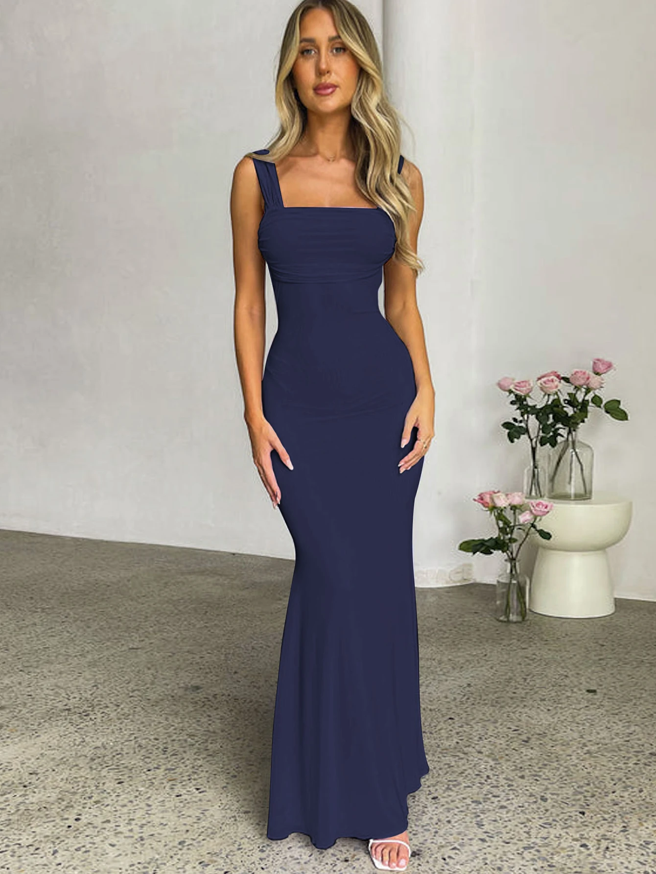Sexy Square Neck Sling Bodycon Dress Women's Sleeveless Open Back Lace Up Slim Fit Long Dresses Party Night Club Fishtail Skirt
Sexy Square Neck Sling Bodycon Dress Women's Sleeveless Open Back Lace Up Slim Fit Long Dresses Party Night Club Fishtail Skirt