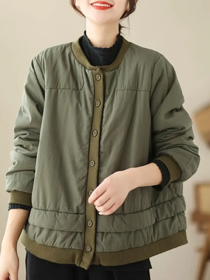 2022 Ретро стеганая Женская осенне-зимняя стеганая куртка с воротником-стойкой
2022 Ретро стеганая Женская осенне-зимняя стеганая куртка с воротником-стойкой