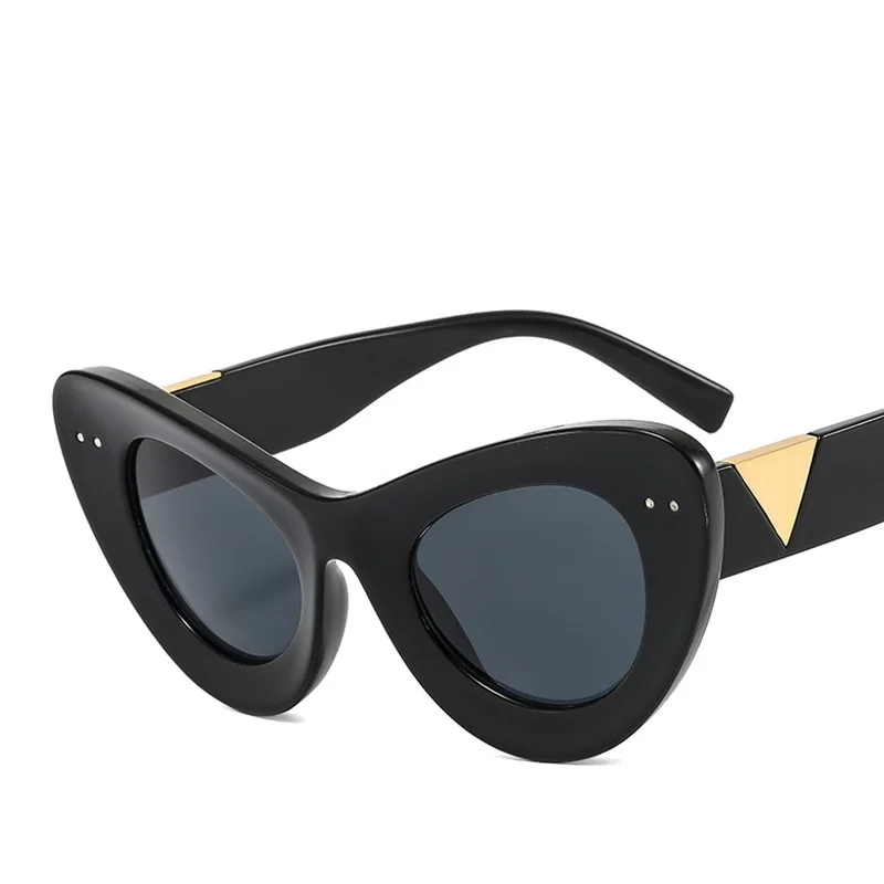 New Oversized Cat Eye Women Sunglasses Vintage Designer Fashion Sun Glasses Big Shades Luxury Brand Female Oculos UV400 Gafas
New Oversized Cat Eye Women Sunglasses Vintage Designer Fashion Sun Glasses Big Shades Luxury Brand Female Oculos UV400 Gafas