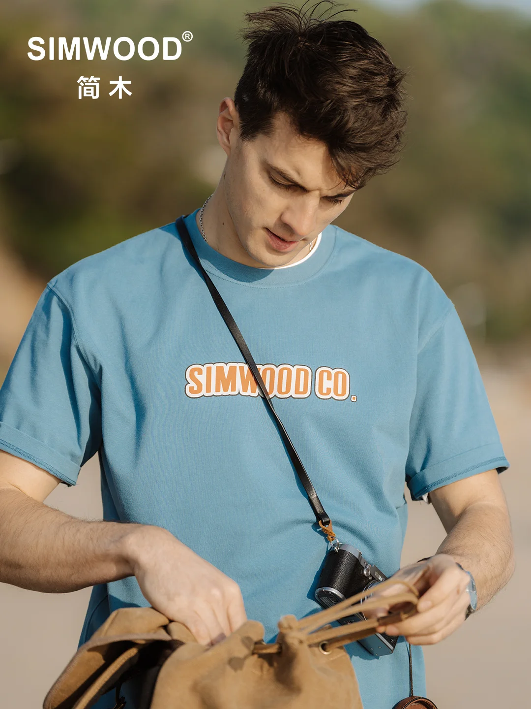 SIMWOOD 2023 Summer New Oversize Letter Print T-shirts Men Heavyweight 265g 100% Cotton Fabric T-shirts Men Plus Size Tops
SIMWOOD 2023 Summer New Oversize Letter Print T-shirts Men Heavyweight 265g 100% Cotton Fabric T-shirts Men Plus Size Tops