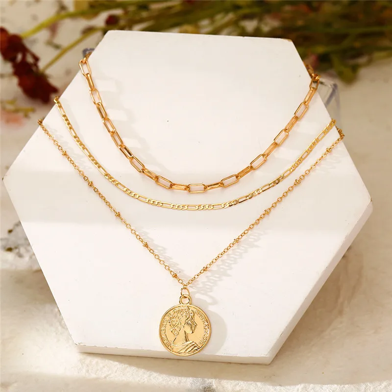 Fashion Temperament Portrait Round Pendant Thick Chain Multilaye Necklaces for Women Creative Necklace New Design Jewelry Gift
Fashion Temperament Portrait Round Pendant Thick Chain Multilaye Necklaces for Women Creative Necklace New Design Jewelry Gift