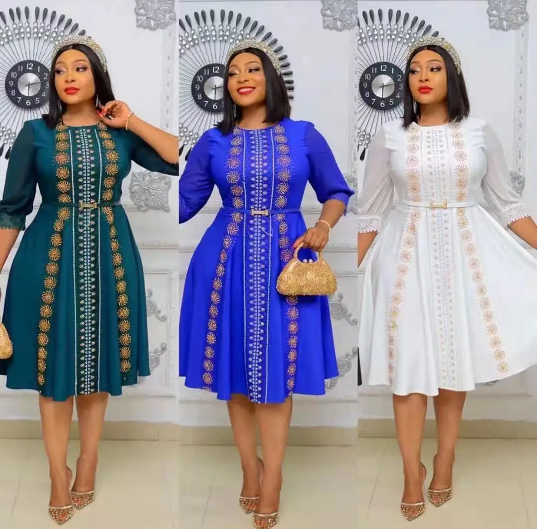 African Dresses for Women 2022 New Dashiki African Women Party Half Sleeve Robe Femme Africa Clothing Sequins Midi Dress
African Dresses for Women 2022 New Dashiki African Women Party Half Sleeve Robe Femme Africa Clothing Sequins Midi Dress