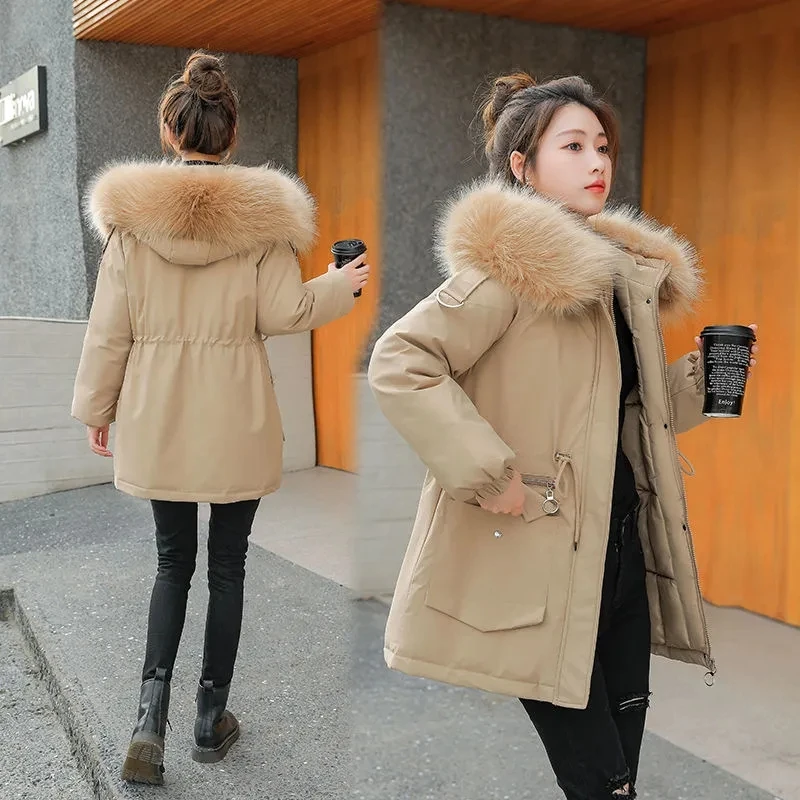 2022 Cotton Padded Fur Parka New Big Fur Collar Down Winter Jacket Women Thick Warm Hooded Parkas Female Outwear Snow Wear Coats
2022 Cotton Padded Fur Parka New Big Fur Collar Down Winter Jacket Women Thick Warm Hooded Parkas Female Outwear Snow Wear Coats