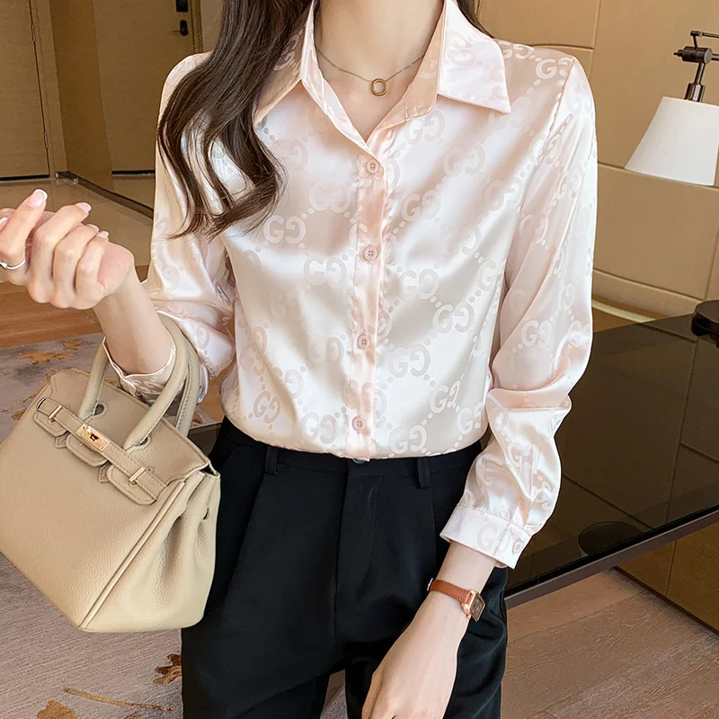 Classic Lapel Apricot Pink Long Sleeve Shirt Glossy Print Pattern Letter Silky Fabric Women Shirt Elegant Blouse Regular Chiffon
Classic Lapel Apricot Pink Long Sleeve Shirt Glossy Print Pattern Letter Silky Fabric Women Shirt Elegant Blouse Regular Chiffon