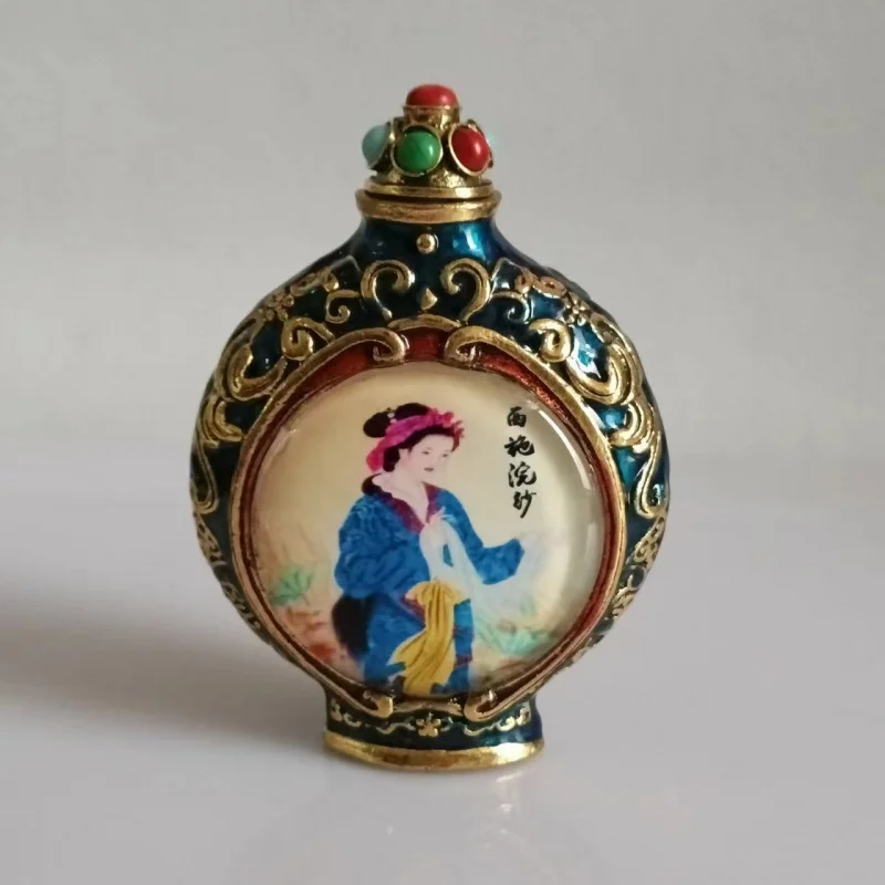 Antique Miscellaneous Crafts Antique Tibetan Silver Inlaid Four Beauty Snuff Bottle Luminous Snuff Bottle Ornaments
Antique Miscellaneous Crafts Antique Tibetan Silver Inlaid Four Beauty Snuff Bottle Luminous Snuff Bottle Ornaments
