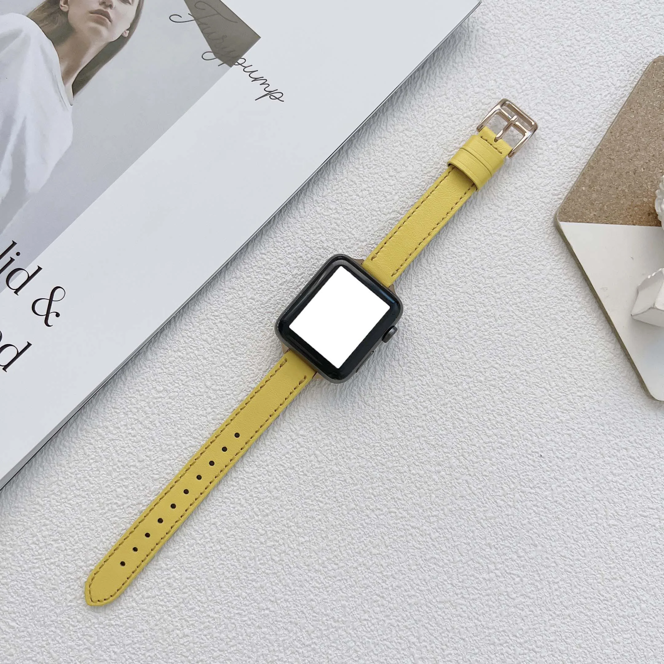 Ремешок из натуральной кожи для Apple Watch Band SE 7 40/38/41 мм, тонкий браслет для iWatch 6 54321 42/44 мм/45 мм, женские тонкие ремешки
Ремешок из натуральной кожи для Apple Watch Band SE 7 40/38/41 мм, тонкий браслет для iWatch 6 54321 42/44 мм/45 мм, женские тонкие ремешки
