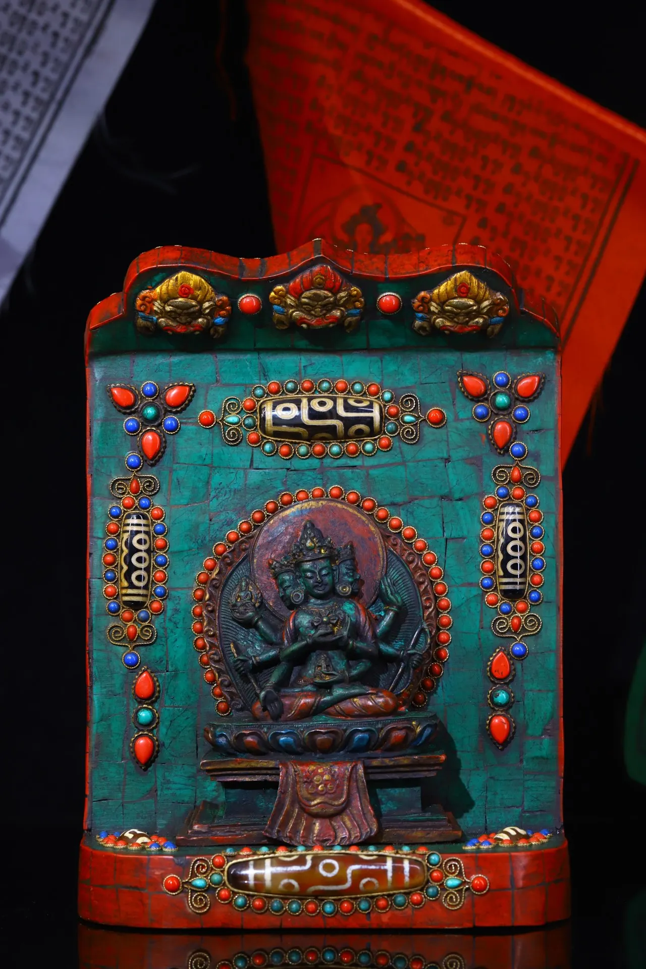 9" Tibetan Temple Collection Tibetan silver filigree mosaic gem Dzi Beads Mother Zundi Morrison altar worship buddha Town house
9" Tibetan Temple Collection Tibetan silver filigree mosaic gem Dzi Beads Mother Zundi Morrison altar worship buddha Town house